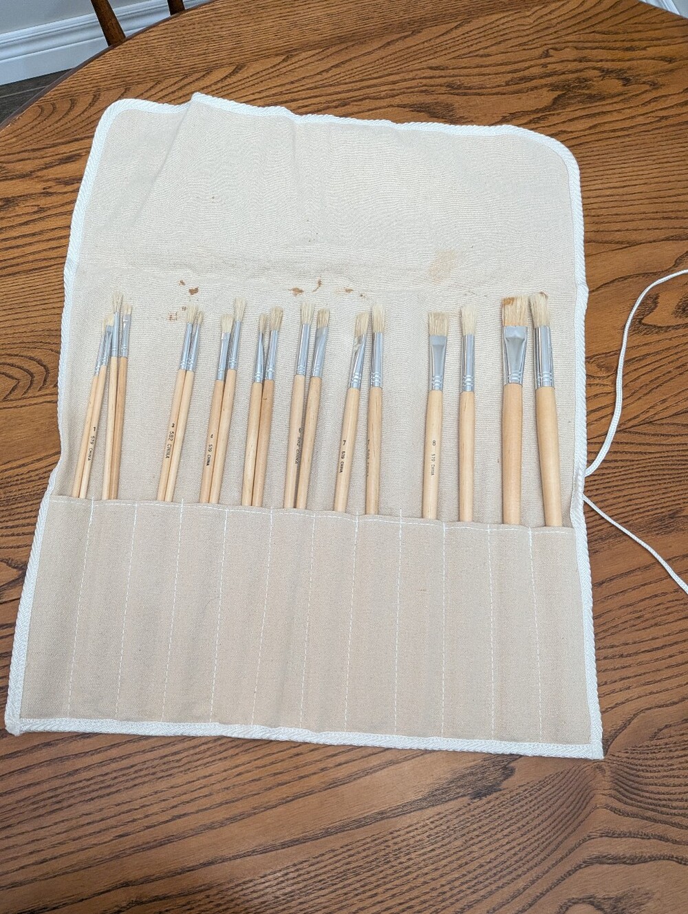 Set of Natural Wood Handle Paint Brushes in Canvas Roll. GUC.